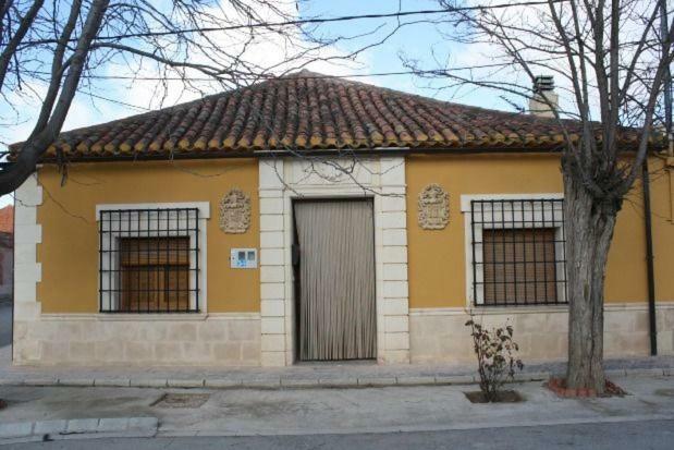 Los Ferroviarios Estacion de Chinchilla Luaran gambar